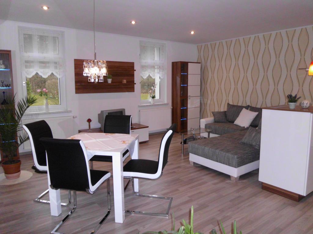 Apartment Leucht Ziegenrück Kültér fotó